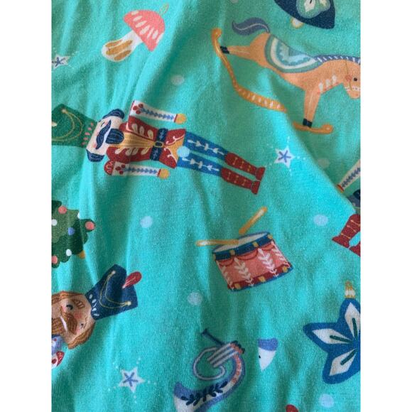 Posh Peanut Christmas footie pajamas - Picture 4 of 6